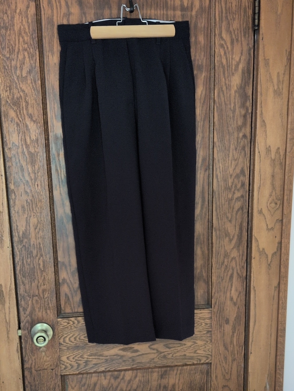 Aritzia Always Effortless Cropped Pant
